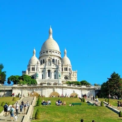 Montmartre in Depth Art History and Bohemian Life Tour