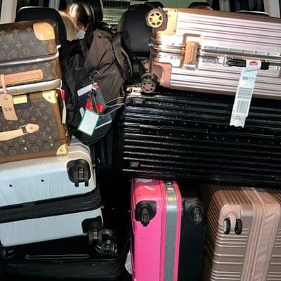 Private transfer from CDG or ORY airport to PARIS or DISNEYLAND 4