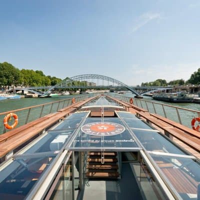 1-Hour Seine River Cruise Ticket from Eiffel Tower 3