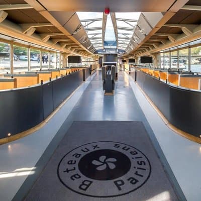 1-Hour Seine River Cruise Ticket from Eiffel Tower 4