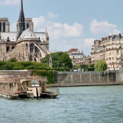 1-Hour Seine River Cruise Ticket from Eiffel Tower 5