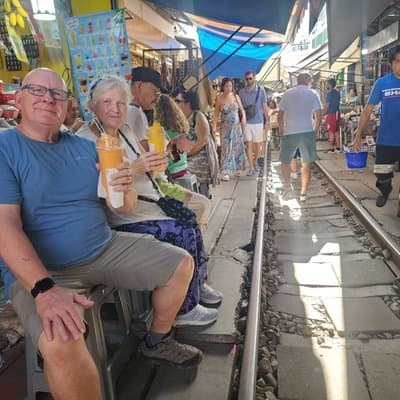 Private Bangkok Full-Day Railway Market and Floating Market Tour 5