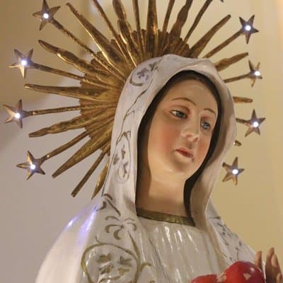 Lisbon: Sanctuary Fátima & Little Shepperd Town Guide Tour 4