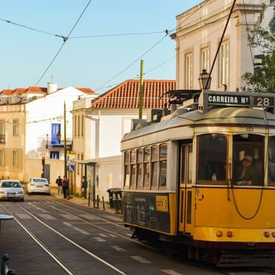 Lisbon Graca Dinner and Portuguese Wine Tour in Hidden Tascas 4