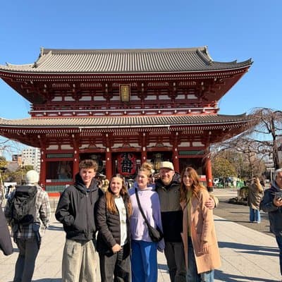 Tokyo Asakusa Walking Tour: Senso-ji, Nakamise & Photo Spots 4