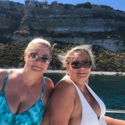 Ponza Island Day Trip from Rome with Boat Tour Swimming and Lunch 3