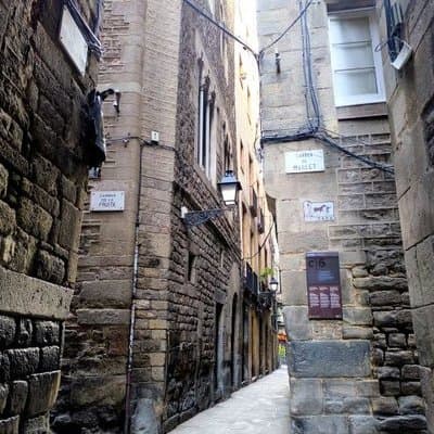 Private Self Guided Audio Tour in Gothic Quarter Barcelona 3