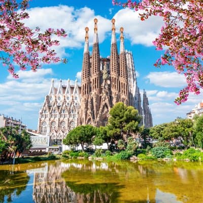 Barcelona Architecture Tour: Insider Secrets with Local Architect 2