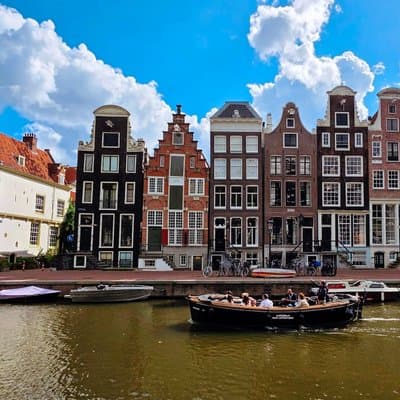 Private 90 Minute Amsterdam Canal Belt Exploration Cruise 2