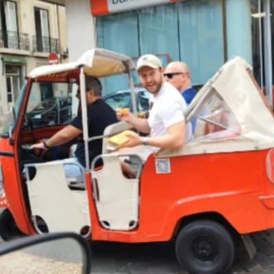 Secrets of Lisbon : 2h in Tuk Tuk Classic : The Best Views 5