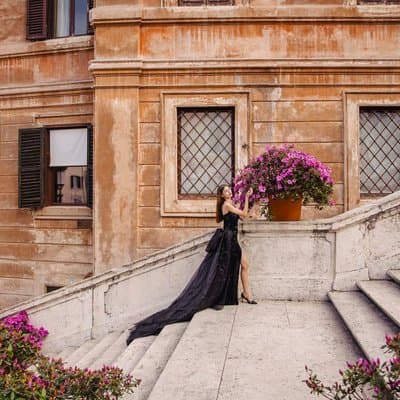2 hours private Photoshoot in Rome with Local Photographer 3
