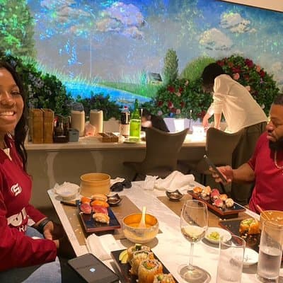 Cherry Blossom &Sushi Making Experience in Shinjuku