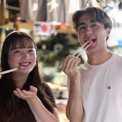 Tokyo: Private Tsukiji Fish Market Tour with 3 Food Stops