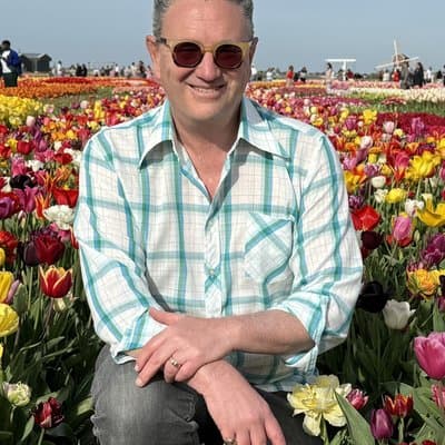 Amsterdam Highlights and Hidden Gems Walking Tour with Fun Guide 4