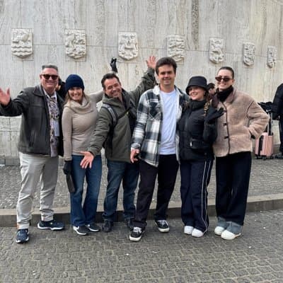 Amsterdam Highlights and Hidden Gems Walking Tour with Fun Guide