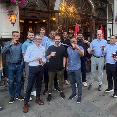 Historic London Pubs; includes a beer in each bar and snacks