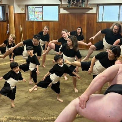 Sumo experience in Tokyo Step into the ring and sumo meal 4