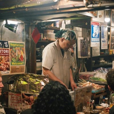 Shimbashi Hidden Izakaya Tour with a Working Tokyo Manager 3