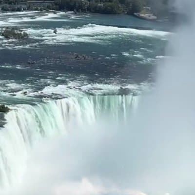 Niagara Falls Small-Group Tour: Boat Cruise, Falls & Aero Car 5