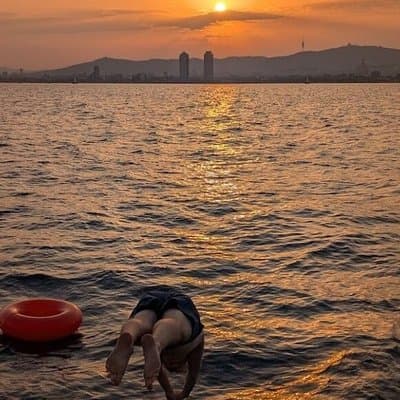 Barcelona Sail at sunset or day in a Big Boat + Drinks & Snacks