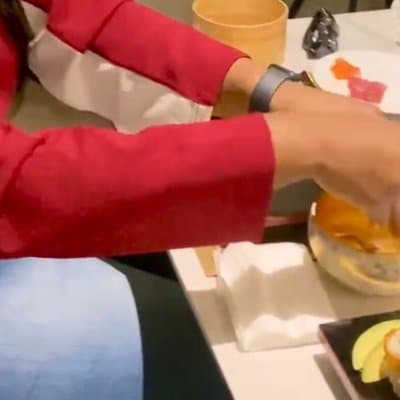 Cherry Blossom &Sushi Making Experience in Shinjuku 4
