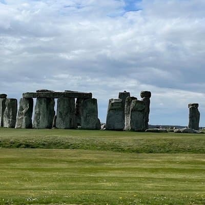 Day trip by coach - Stonehenge, Avebury & Uffington White Horse